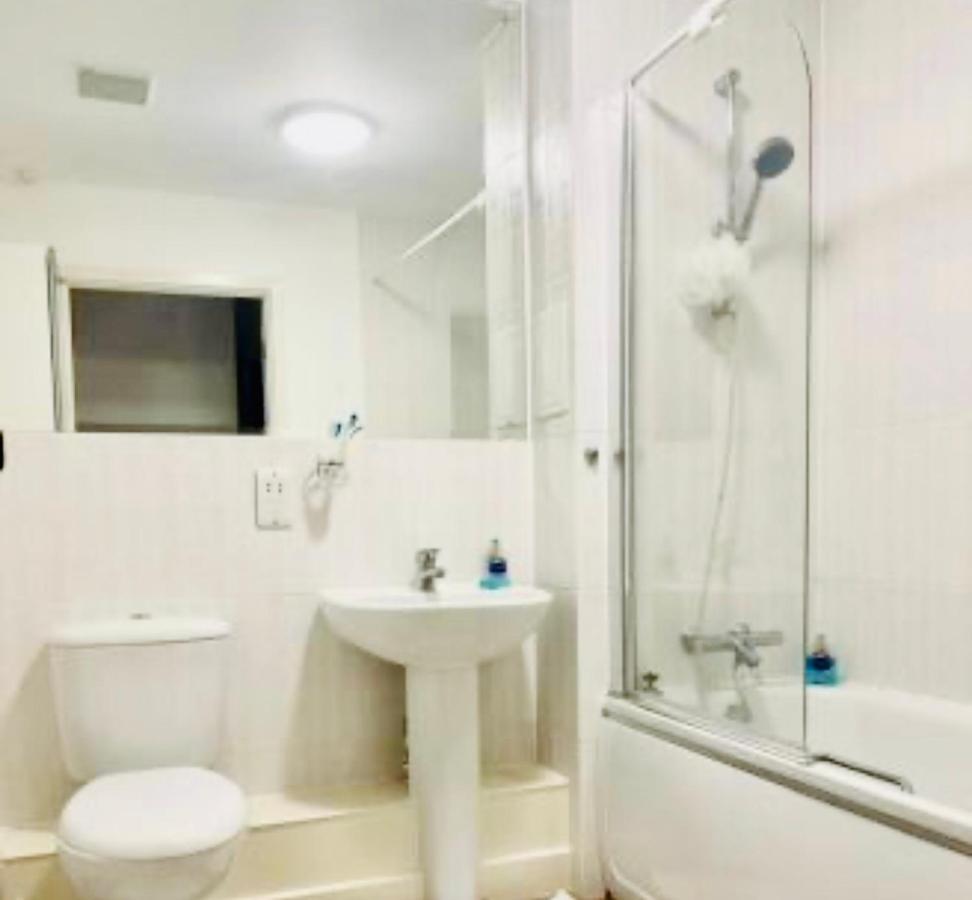 Rooms In City Centre คาร์ดิฟฟ์ ภายนอก รูปภาพ
